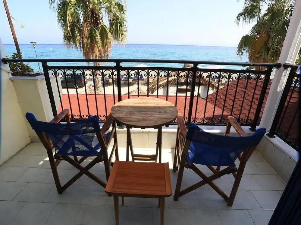 Aparthotel Nemo Studios Polychrono Greece
